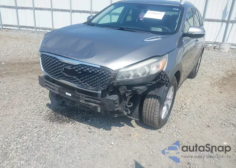 2017 Kia Sorento 3.3L Lx z USA, uszkodzony, nr VIN 5XYPGDA54HG196008